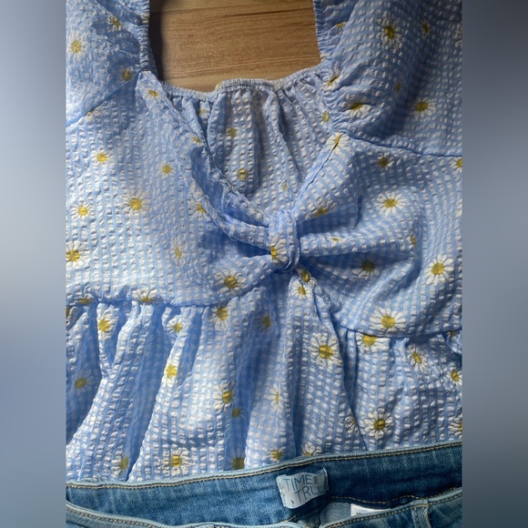 Spring Outfit - Picture 5 of 5